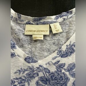 Cynthia Rowley 100% linen Womens Blue & White V Neck Large Romantic Floral